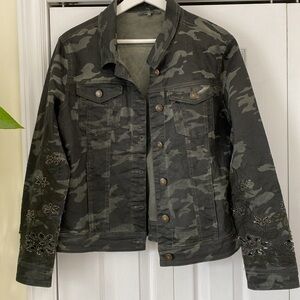 Tempo Paris Camoflage Dip dye Trucker Jacket embroidered cut outs jet crystal M